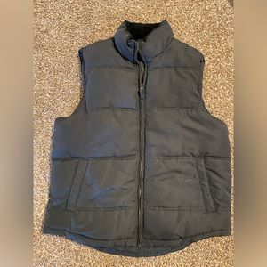 Mens Dark Gray Vest Medium